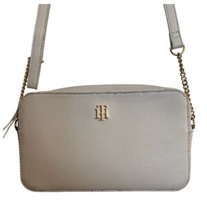 Tommy Hilfiger Cream White Crossbody Rectangle Zippered Bag